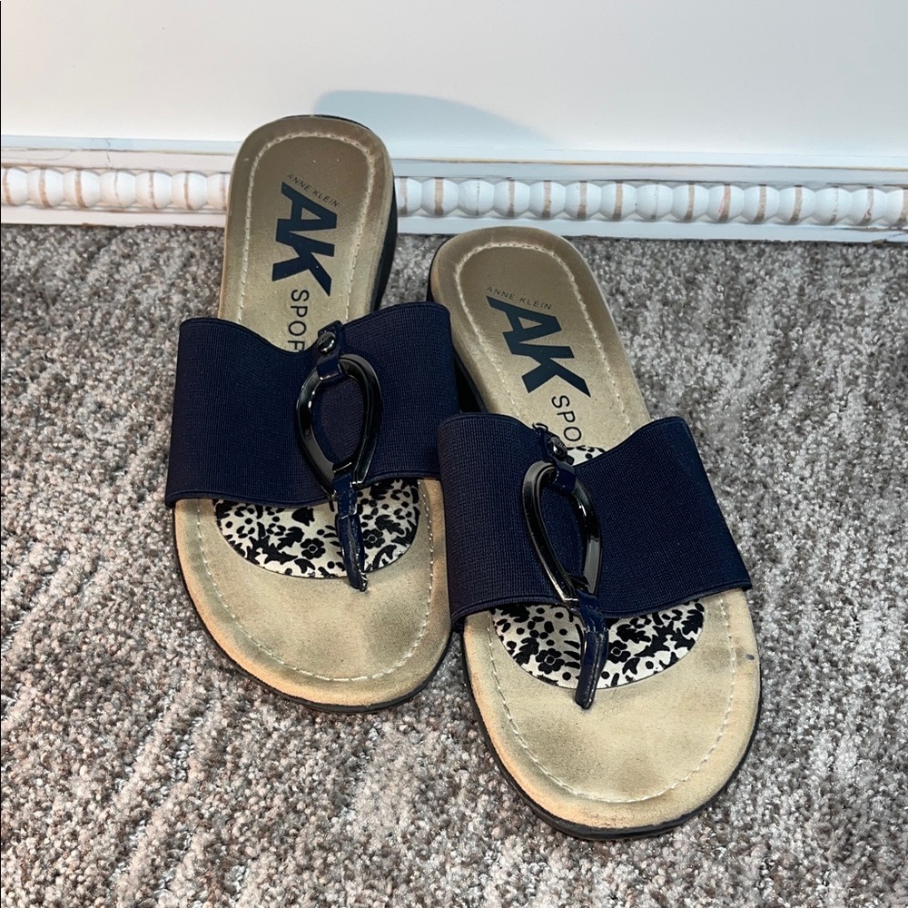 Women's Navy Sandals